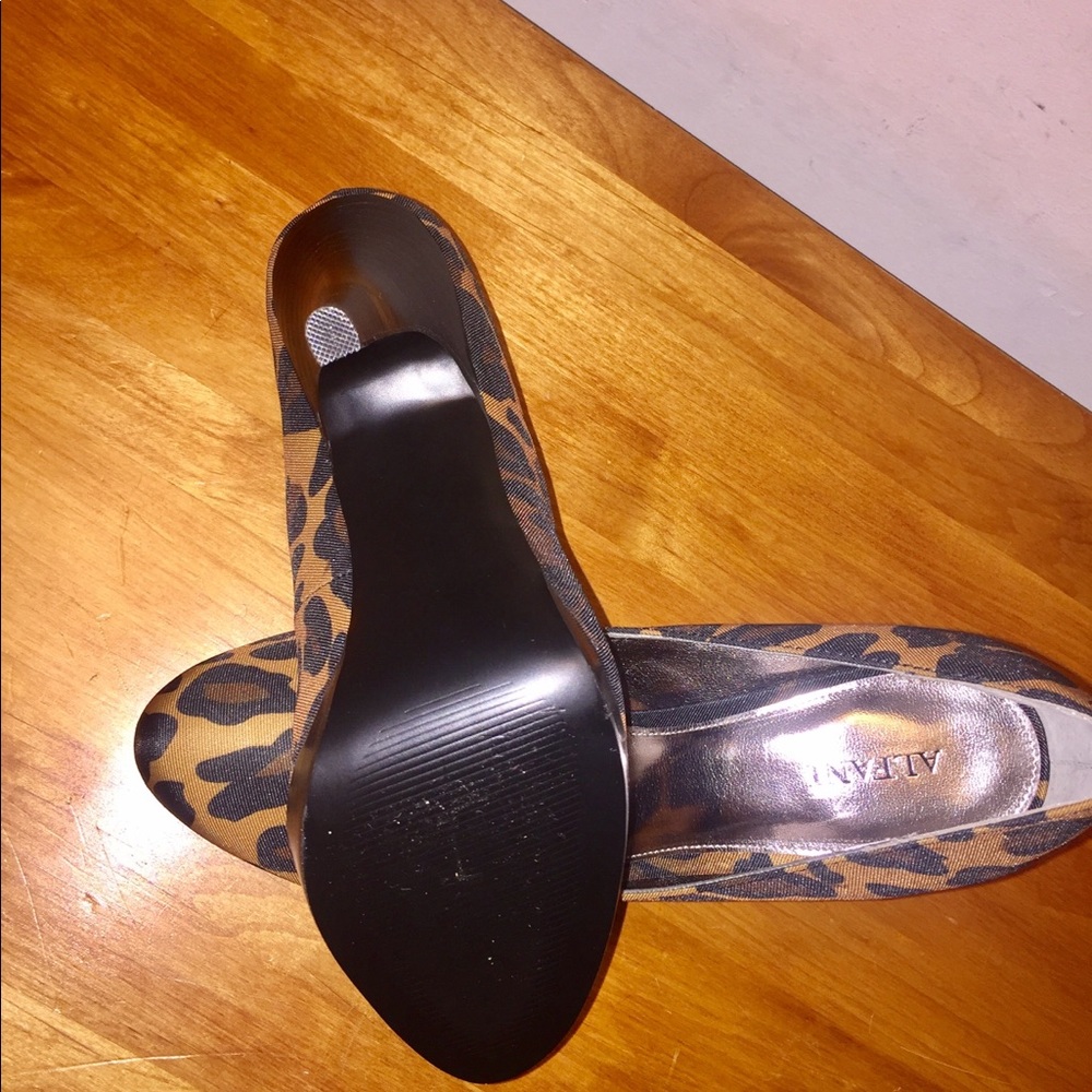Leopard heels